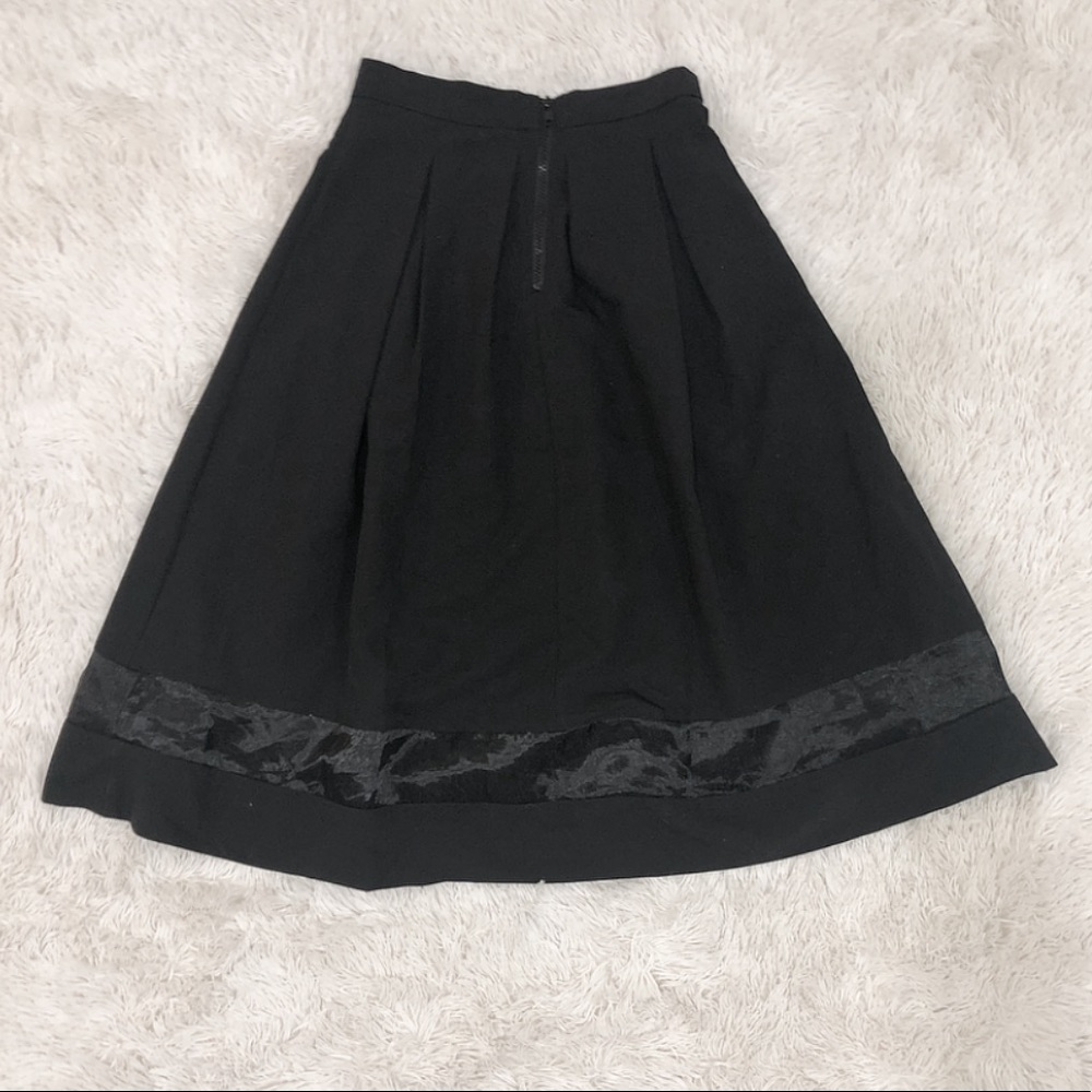 Aqua long skirt - Picture 2 of 4